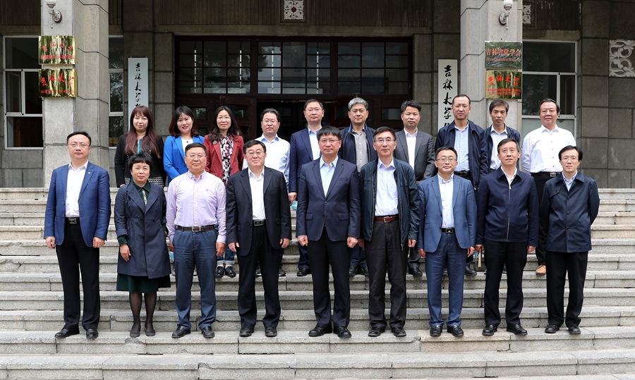 校长张希赴bat365官网登录入口调研